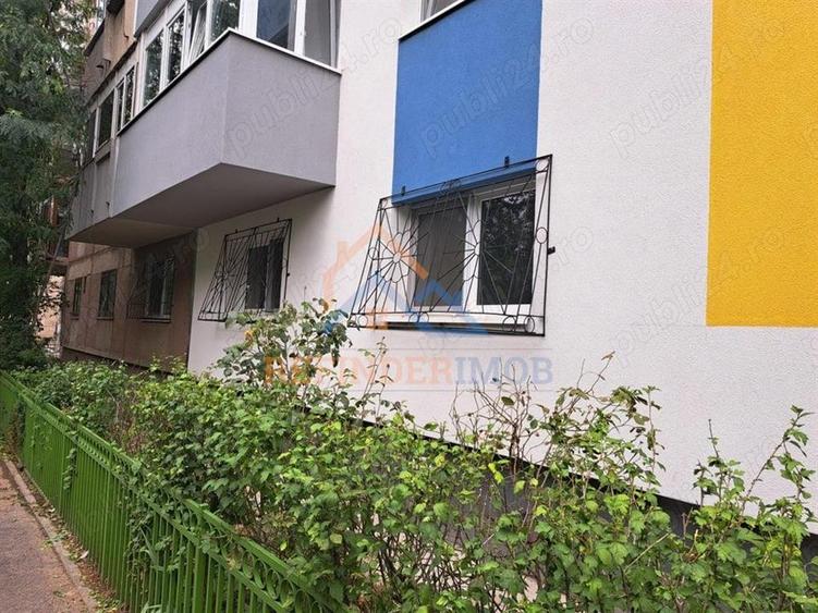 Apartament cu 2 camere decomandat în Rahova
