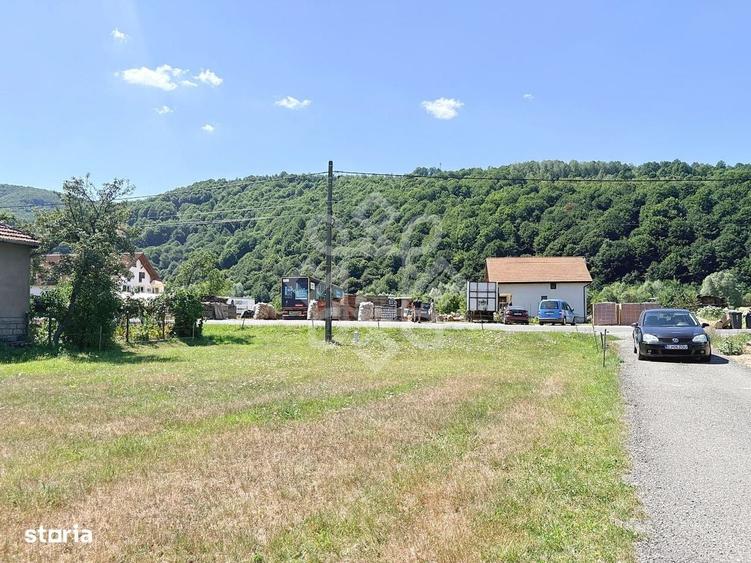 Teren intravilan de vanzare in Negreni cu acces din E60, Cluj - 3