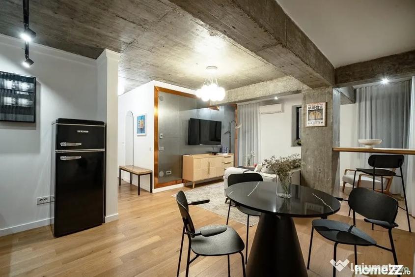 Apartament cu 3 camere decomandat în Galați