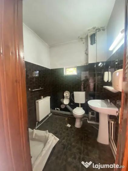 Spațiu comercial, de 120 mp, în 1 Mai