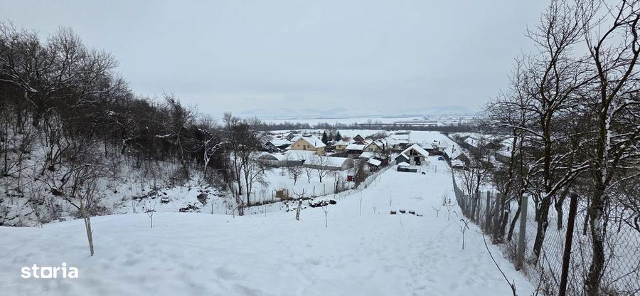 Teren de 2200 mp, în Sântana de Mureș