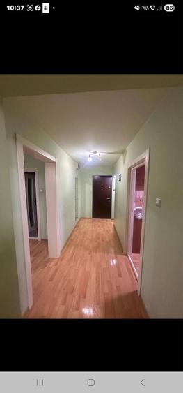 Apartament cu 3 camere decomandat în Exterior Vest