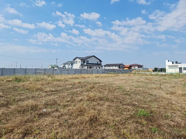 Teren Construcții intravilan de 500 mp, în Tuzla