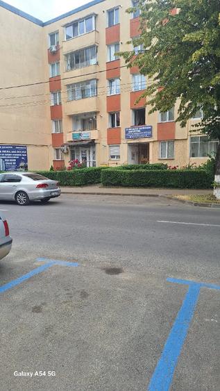 Casă cu Teren 5500 Mp în Horia