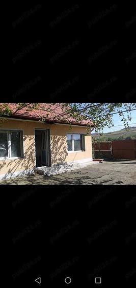 Casă cu Teren 1422 Mp în Căianu