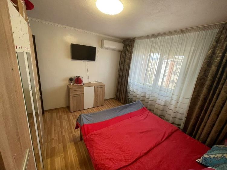 Apartament cu 2 camere decomandat în 9 Mai