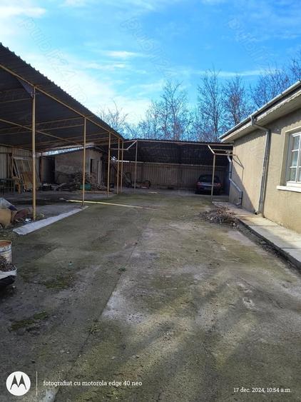 Spațiu comercial, de 275 mp, în Ianca
