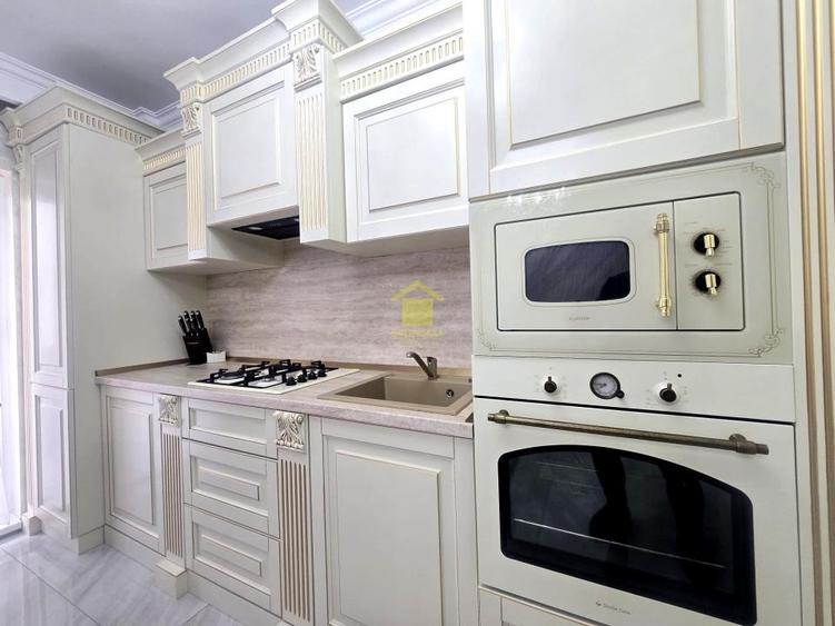 Apartament cu 3 camere semidecomandat, mobilat în Florești — fotografia 3
