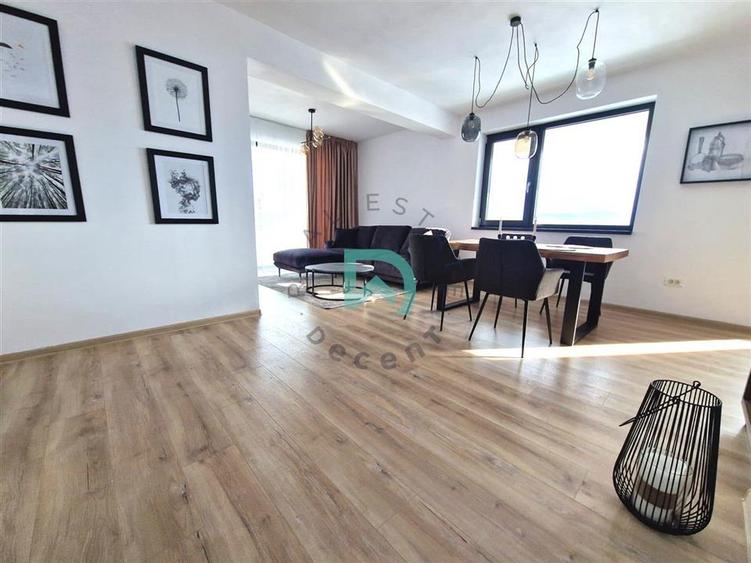Apartament cu 3 camere decomandat, mobilat în Tractorul