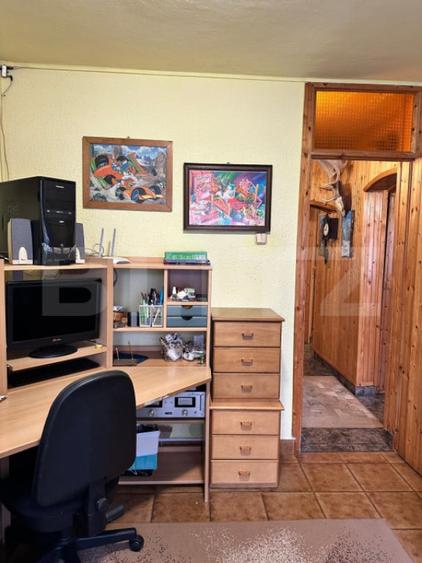 Apartament cu 4 camere decomandat în Central