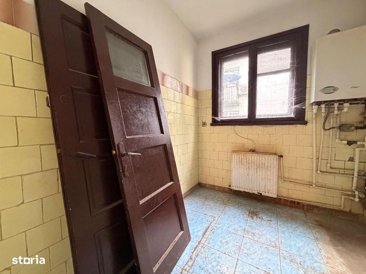 Apartament 2 Camere | Primaverii | Necesita Renovare - 1