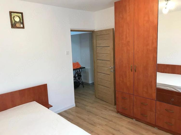 Apartament cu 3 camere decomandat în Rahova