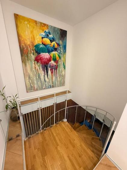 Apartament cu 4 camere în Barbu Văcărescu