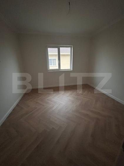 Duplex cu 4 camere cu Canalizare în Dumbrăvița