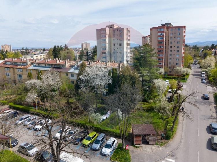 Apartament cu 2 camere decomandat, mobilat în Astra