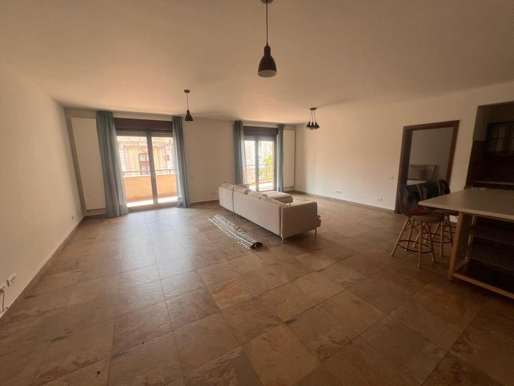 Apartament cu 2 camere decomandat în Grădina Icoanei