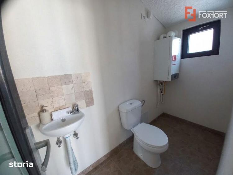 Casă cu 3 camere cu Canalizare în Ghiroda