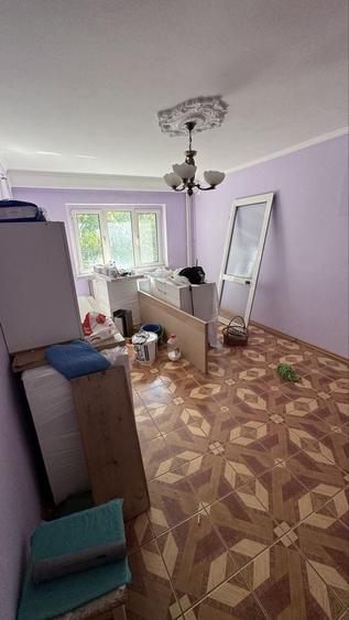 Apartament cu 4 camere decomandat în Exterior Vest