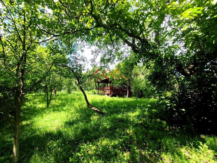 Casă individuală cu 3 camere cu Canalizare în Poiana Câmpina