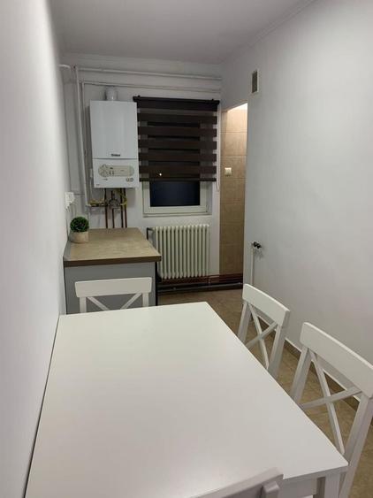 Garsonieră decomandată în Popa Șapcă