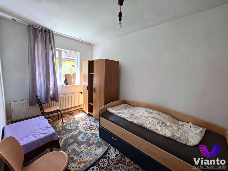 Apartament cu 4 camere decomandat, mobilat în Ștrand