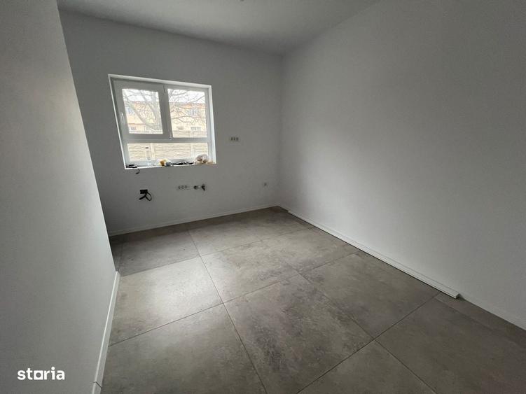 Casă cu 3 camere în Sânandrei