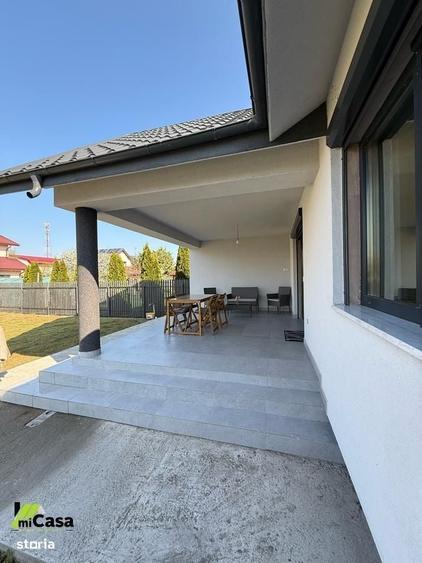 Casă cu 3 camere în Vânători