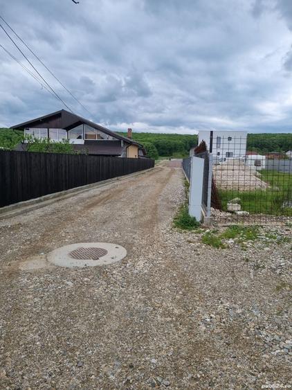 Teren de 631 mp, în Hințești
