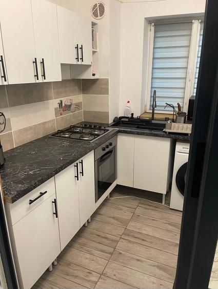 Apartament cu 2 camere decomandat, mobilat în Tătărași