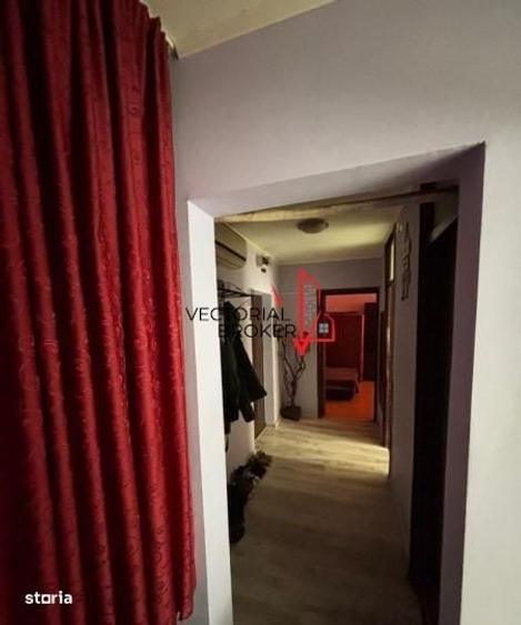 Apartament cu 2 camere decomandat în Basarabia