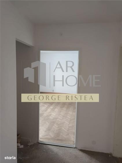 Apartament cu 3 camere decomandat în Vest