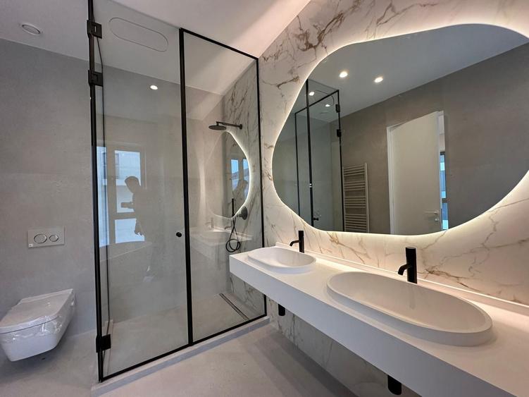 Apartament cu 3 camere decomandat în Floreasca