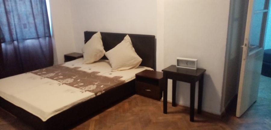 Apartament cu 2 camere semidecomandat în Dorobanți