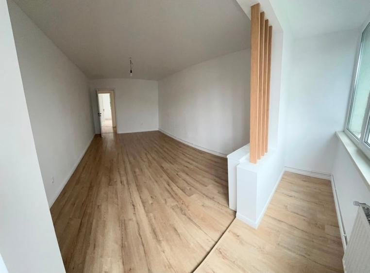 Apartament cu 2 camere decomandat în Astra