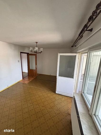Apartament cu 2 camere decomandat în Rogerius