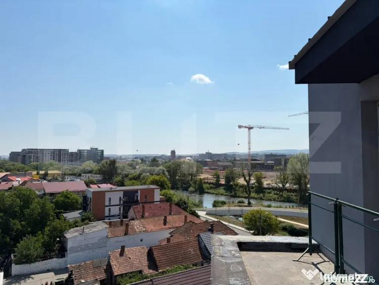 Apartament cu 4 camere decomandat în Iris