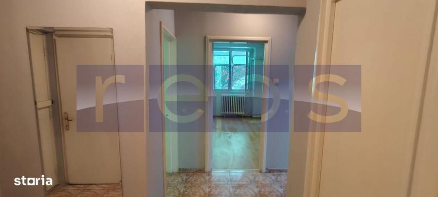 Apartament cu 3 camere decomandat în Tineretului