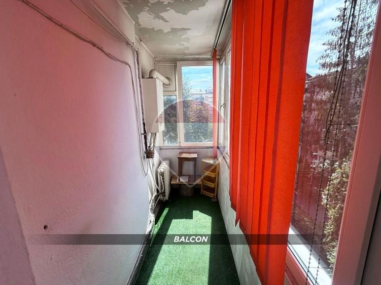 Apartament cu 2 camere decomandat, mobilat în Central