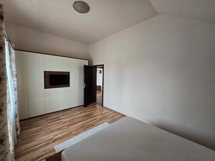 Apartament cu 2 camere semidecomandat în Dumbrăvița