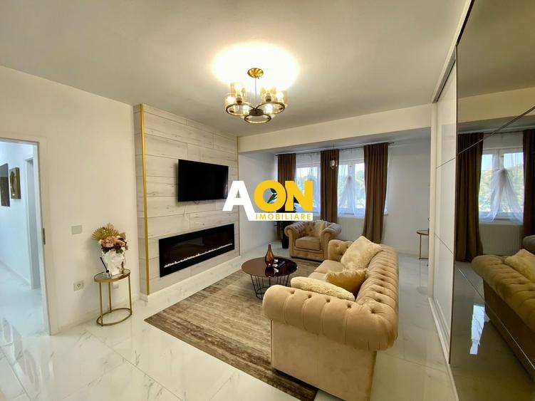Apartament cu 2 camere decomandat, mobilat în Central