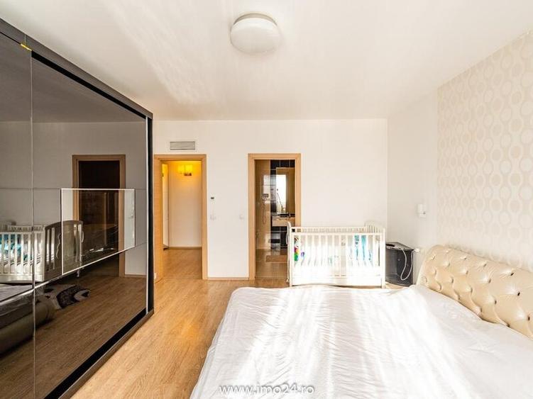 Apartament cu 3 camere decomandat în Vitan-Bârzești