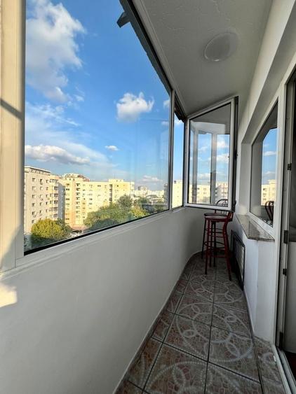 Inchiriez garsoniera - 42 mp | Bucuresti Mall Vitan | Etaj 7/8 - 7