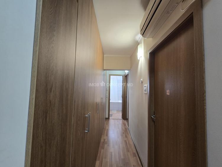 Apartament cu 3 camere decomandat, mobilat în P-ța Mihai Viteazu