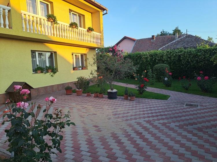Casă cu 4 camere în Gai