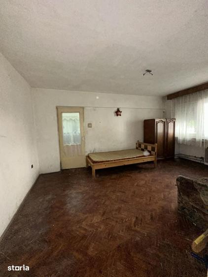 Apartament cu 2 camere semidecomandat în Micro 16