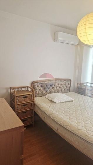 Apartament cu 2 camere decomandat, mobilat în Banu Manta