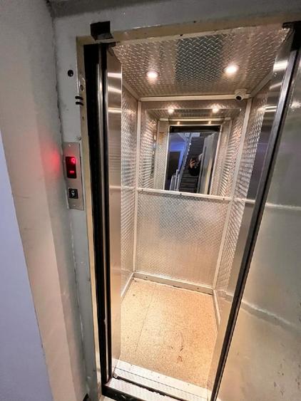 Apt 3 cam mobilat si utilat de închiriat sau vânzare Zona Morarilor sectia 9 pol - 13