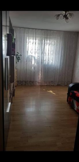 Apartament decomandat în Drumul Taberei