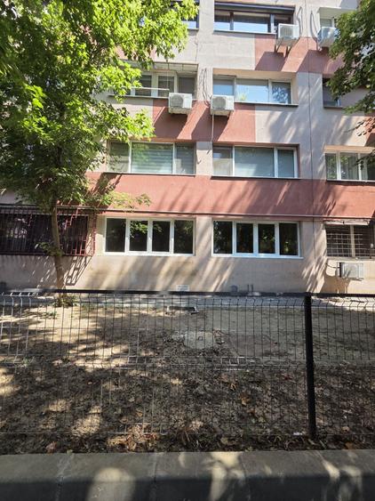 Apartament cu 2 camere decomandat în Viilor