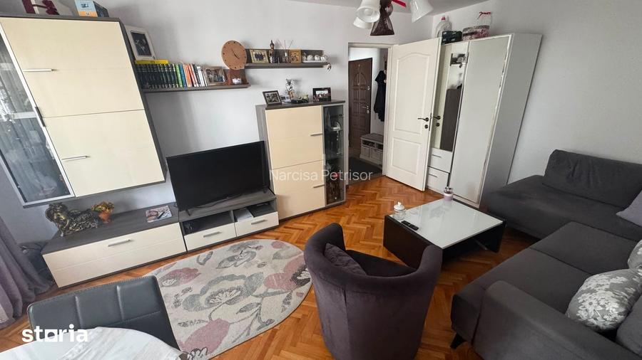Apartament cu 2 camere, 2 balcoane ?i pivni?a de 10 mp - Rahovei